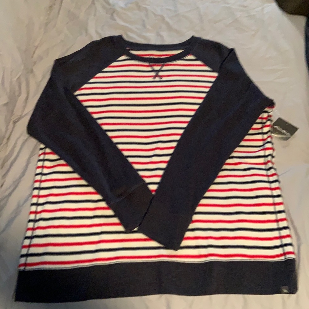 Eddie Bauer women’s thin sweatshirt
